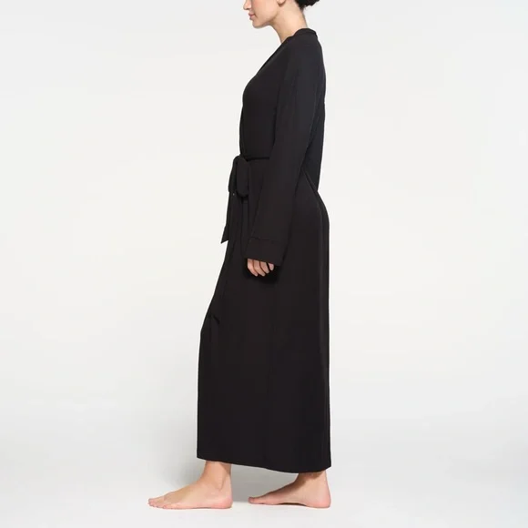 SKIMS Soft Lounge Long Robe - Picture 2 of 11